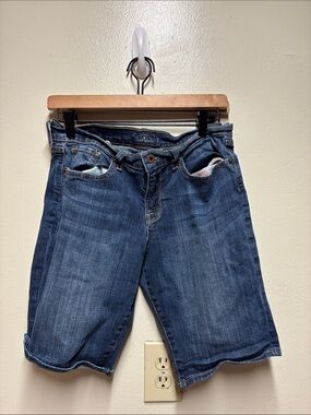 Lucky Brand Bermuda Shorts Womens 6/28 Blue Denim Medium Wash Stretch 7WP1891U7